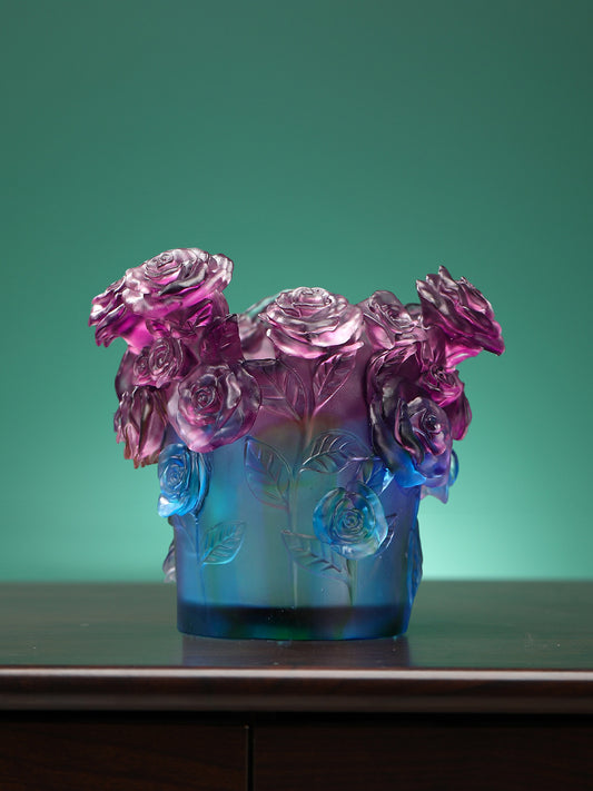 Glass Vase with Rose Bouquet Home Decoration