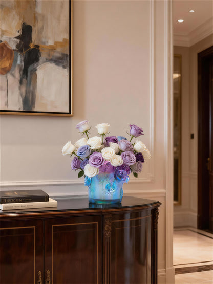 Glass Vase with Rose Bouquet Home Decoration