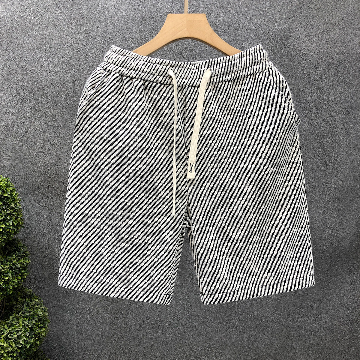 Diagonal Striped Casual Shorts for Men
